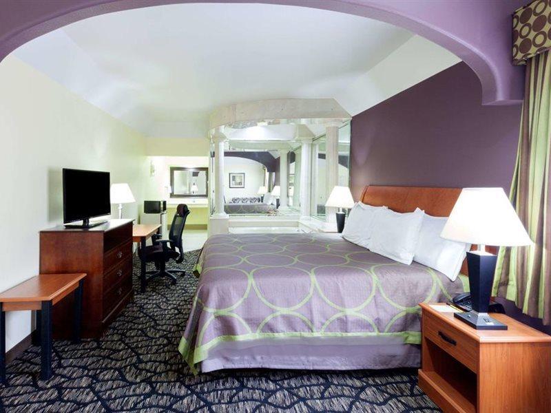 ซูเปอร์ 8 บาย วินด์แฮม แฟร์ฟิลด์ Hotel Fairfield ภายนอก รูปภาพ