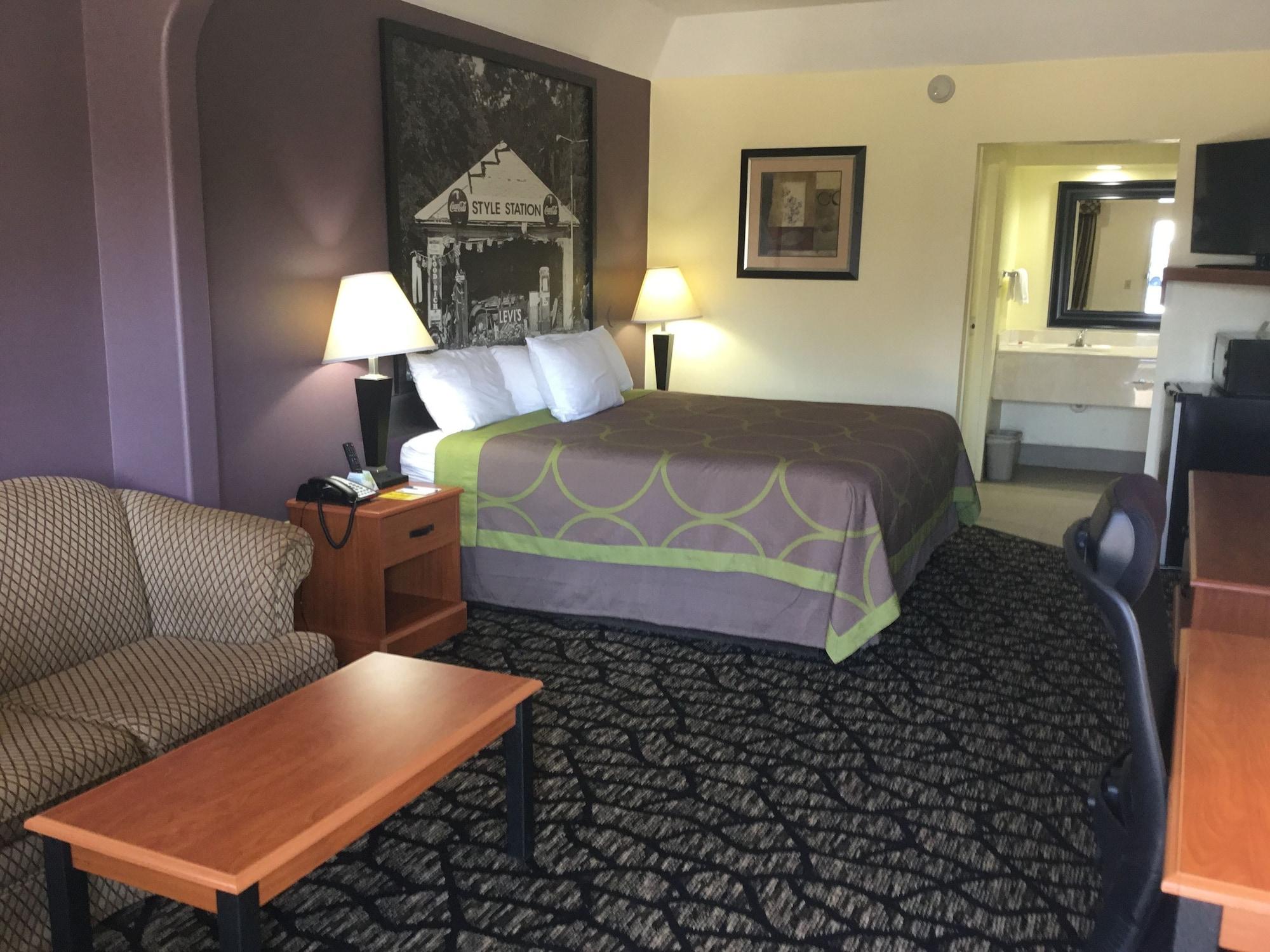 ซูเปอร์ 8 บาย วินด์แฮม แฟร์ฟิลด์ Hotel Fairfield ภายนอก รูปภาพ