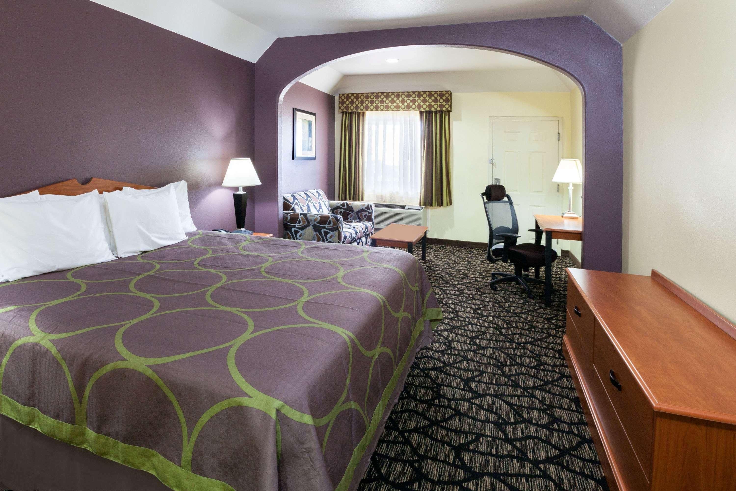 ซูเปอร์ 8 บาย วินด์แฮม แฟร์ฟิลด์ Hotel Fairfield ภายนอก รูปภาพ